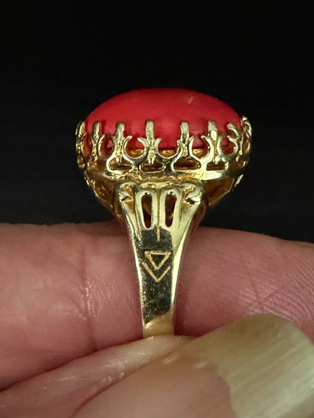 SETA Gold Coral Cocktail Ring - Picture 4 of 8